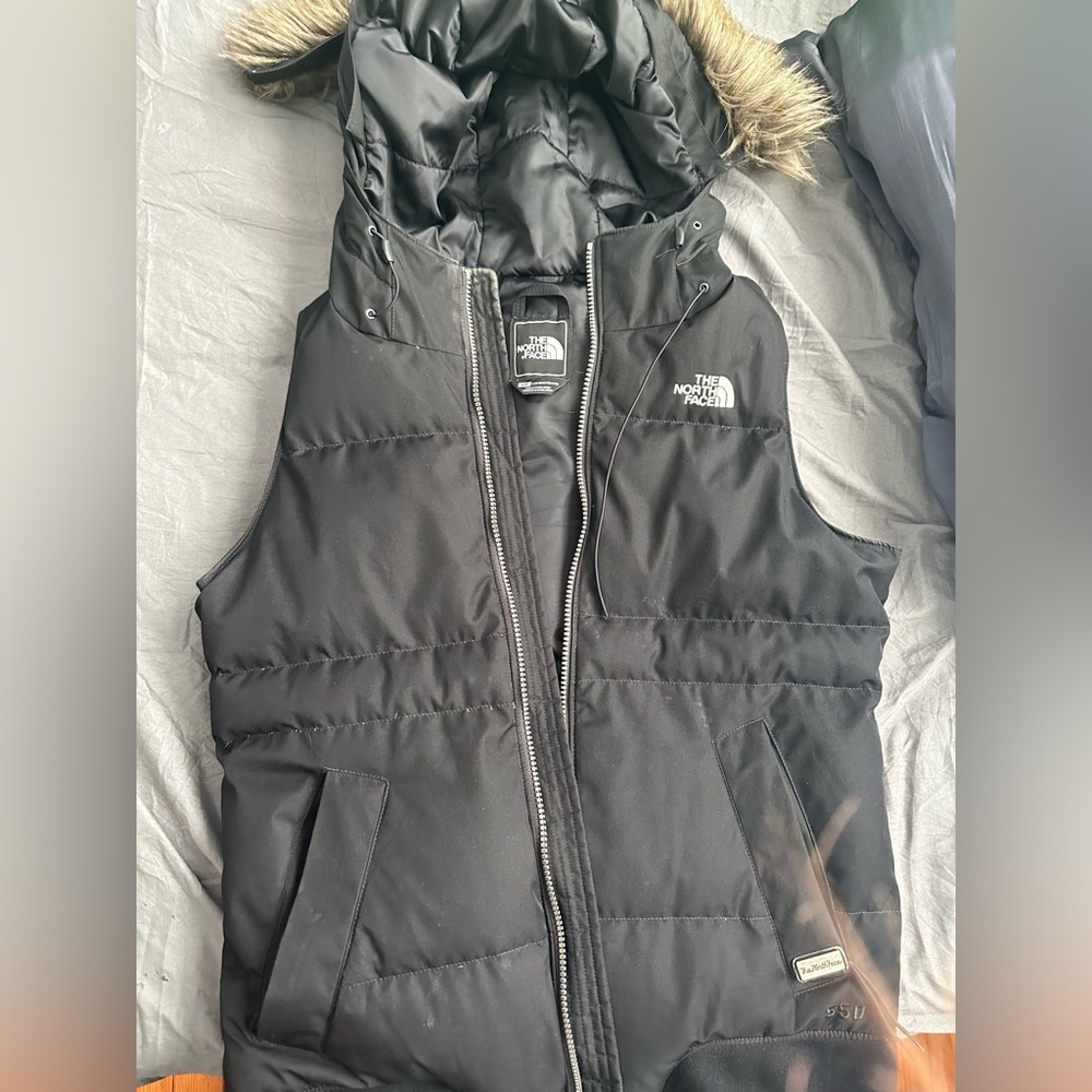 Northface Vest. Small. - image 2
